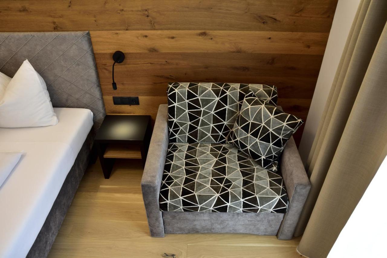 Hotel Krone Brunico Luaran gambar