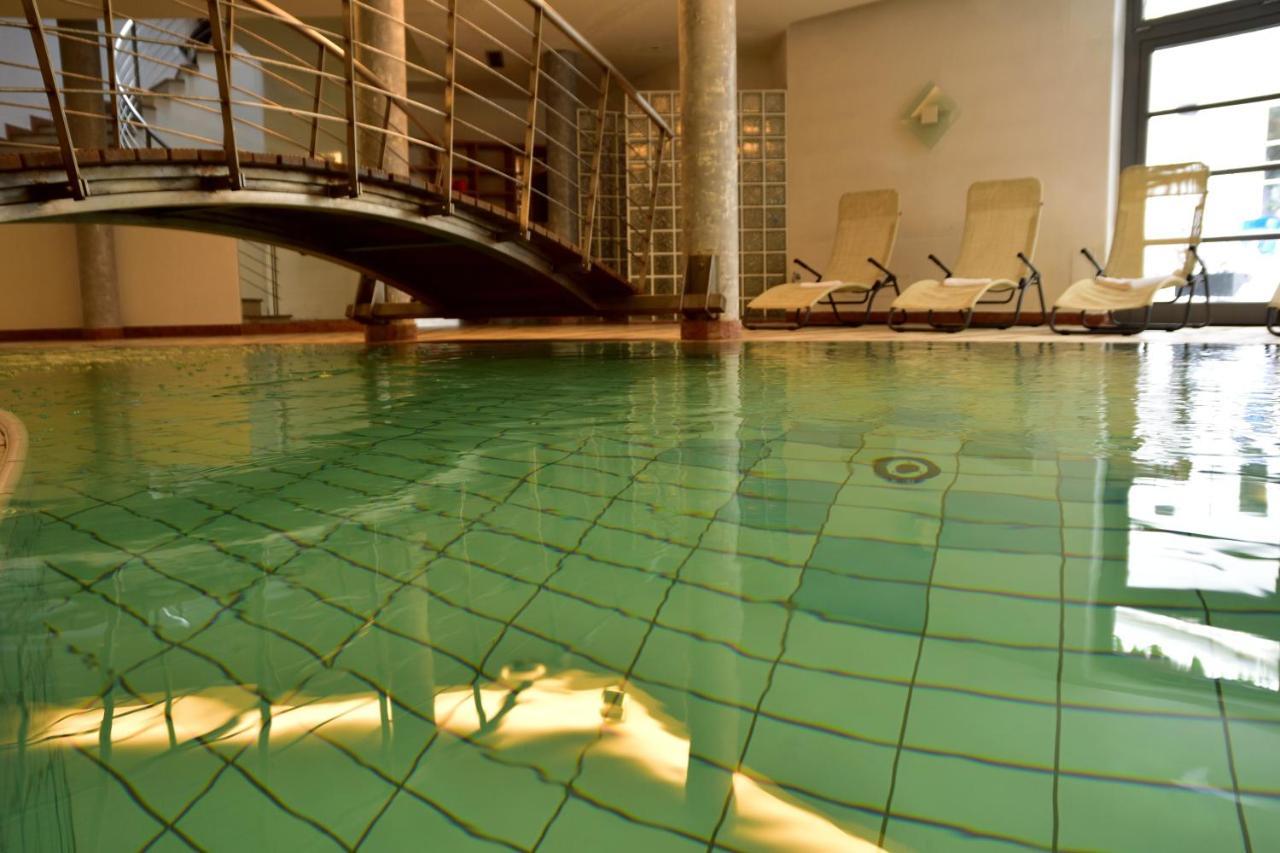 Hotel Krone Brunico Luaran gambar